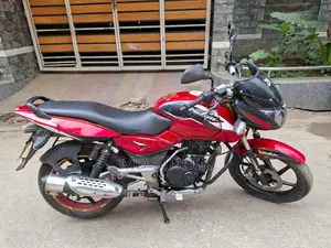 Bajaj Pulsar 150 2009 Red