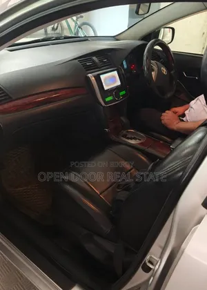 Toyota Allion 2012 Silver
