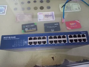 Prosafe 24 Port 10/100 Switch