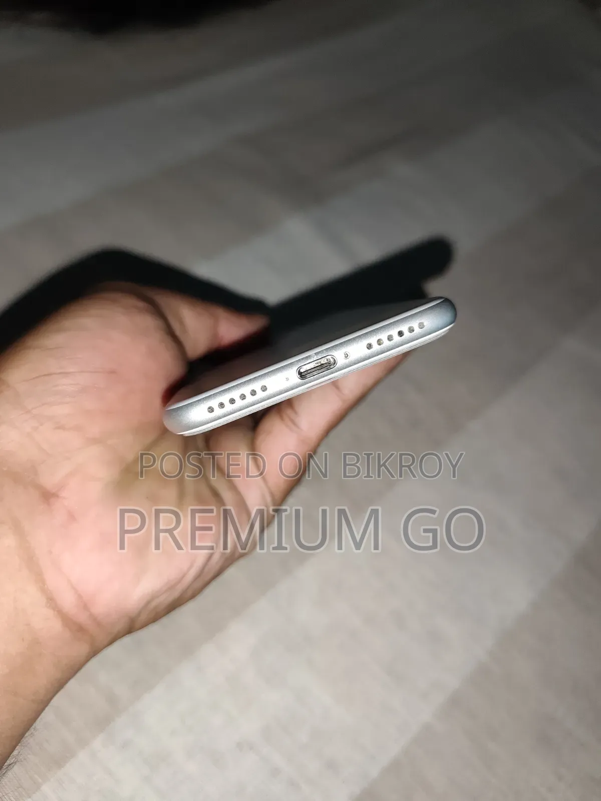Apple iPhone 7 32 GB White
