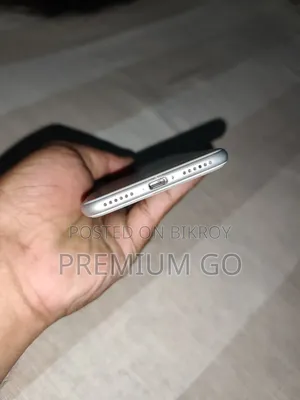 Apple iPhone 7 32 GB White