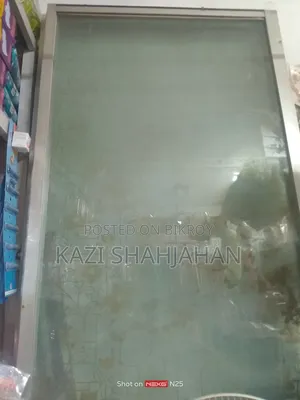 Sliding Door