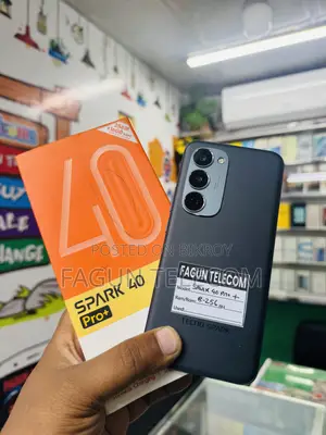 Tecno Spark 40 Pro+ 256 GB Black
