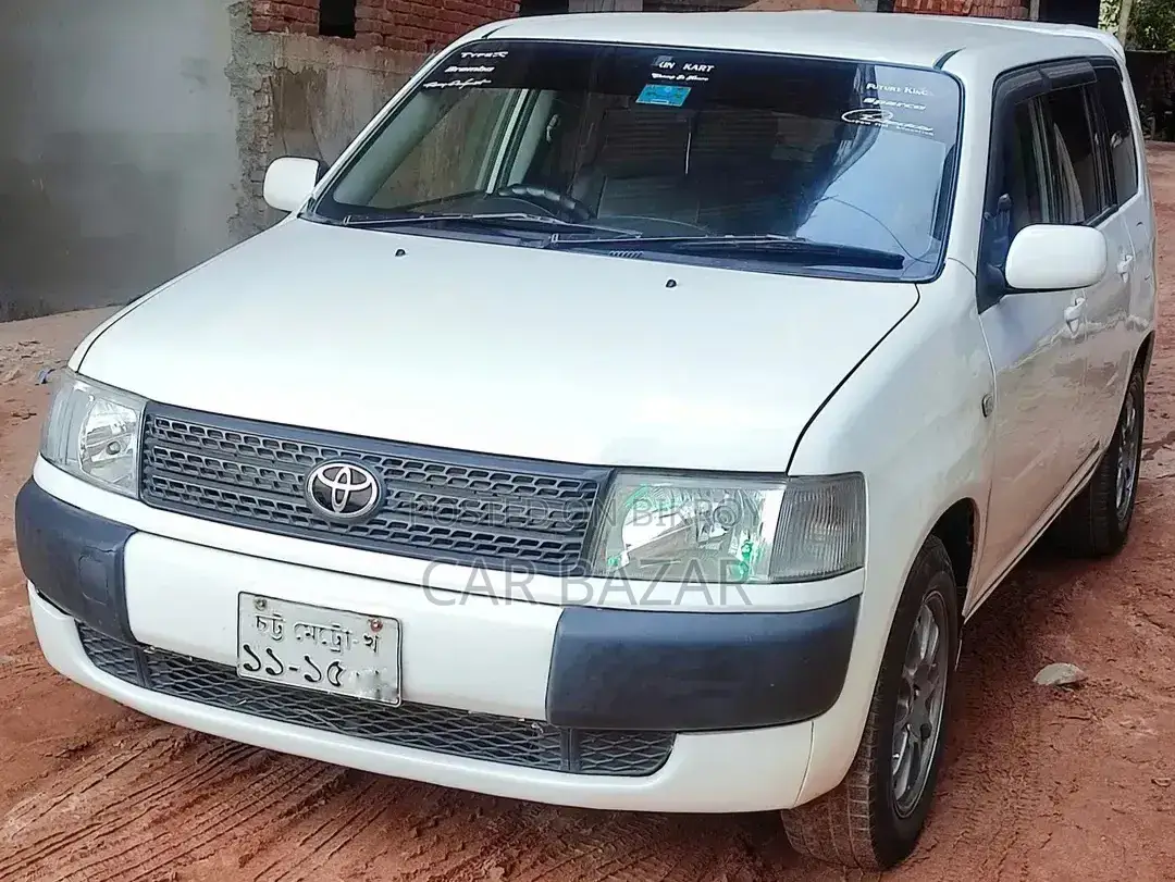 টয়োটা প্রোবক্স ১.৩ জিএল ২ডব্লিউডি ২০০৫ সাদা