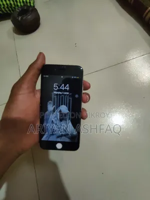 অ্যাপল আইফোন ৬ ৬৪ জিবি সাদা