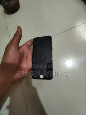 অ্যাপল আইফোন ৬ ৬৪ জিবি সাদা