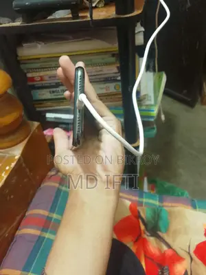 Apple iPhone X 64 GB Black