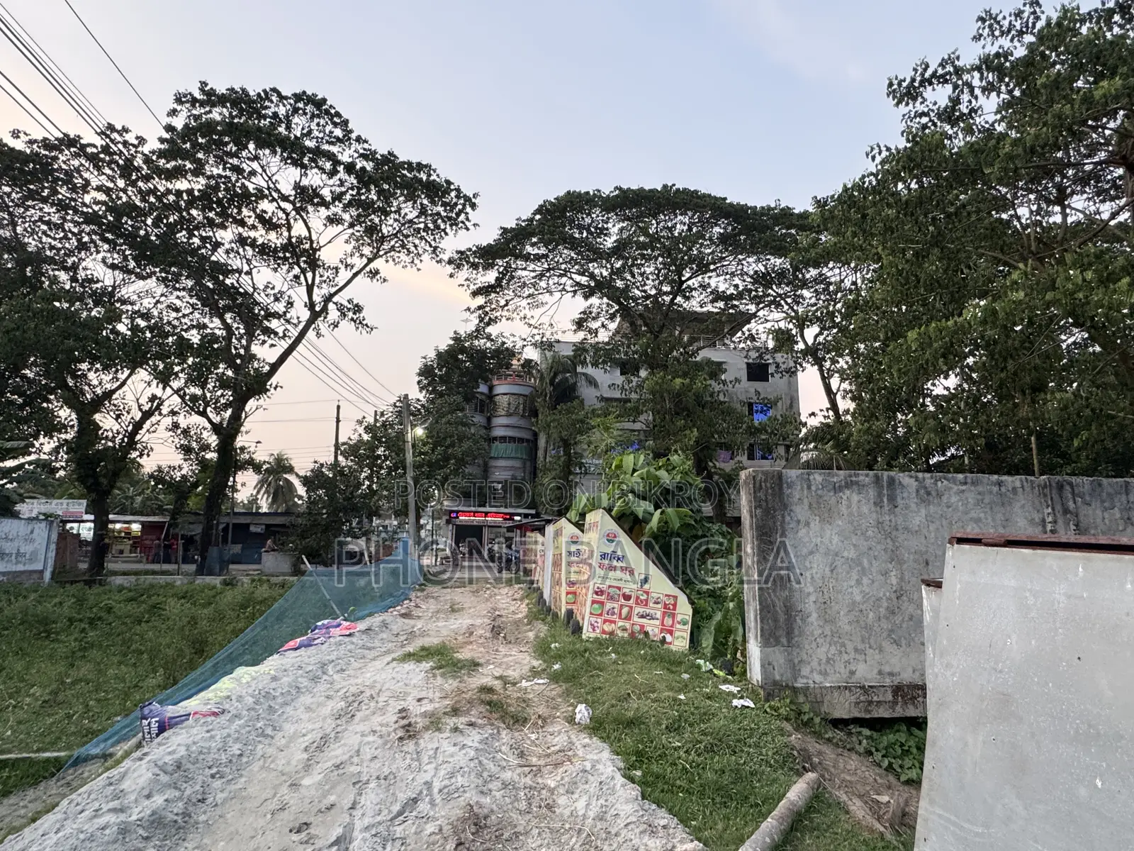 জমি বিক্রি করাহবে