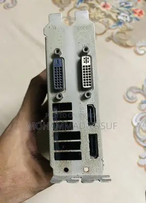 স্যাফায়ার এএমডি আর৯ ২৭০ গ্রাফিক্স কার্ড