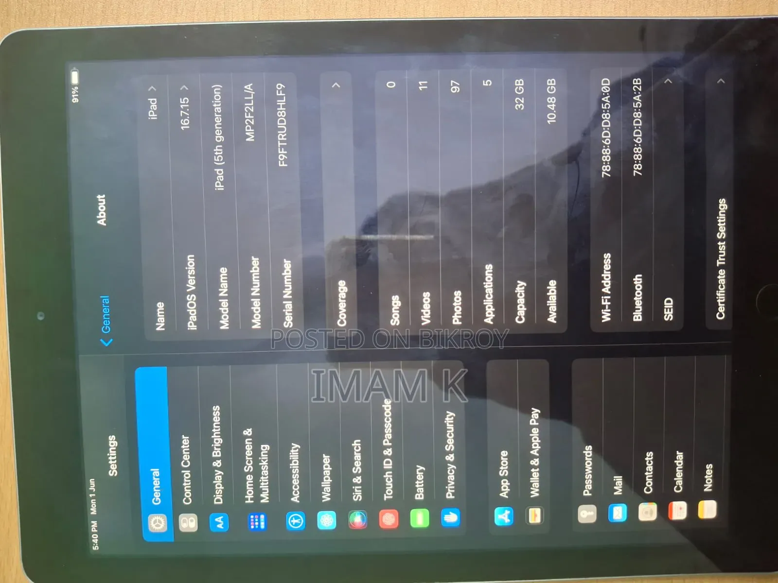 Apple iPad 5 (2022) 32 GB White