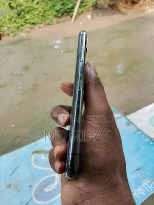 Apple iPhone X 64 GB Black