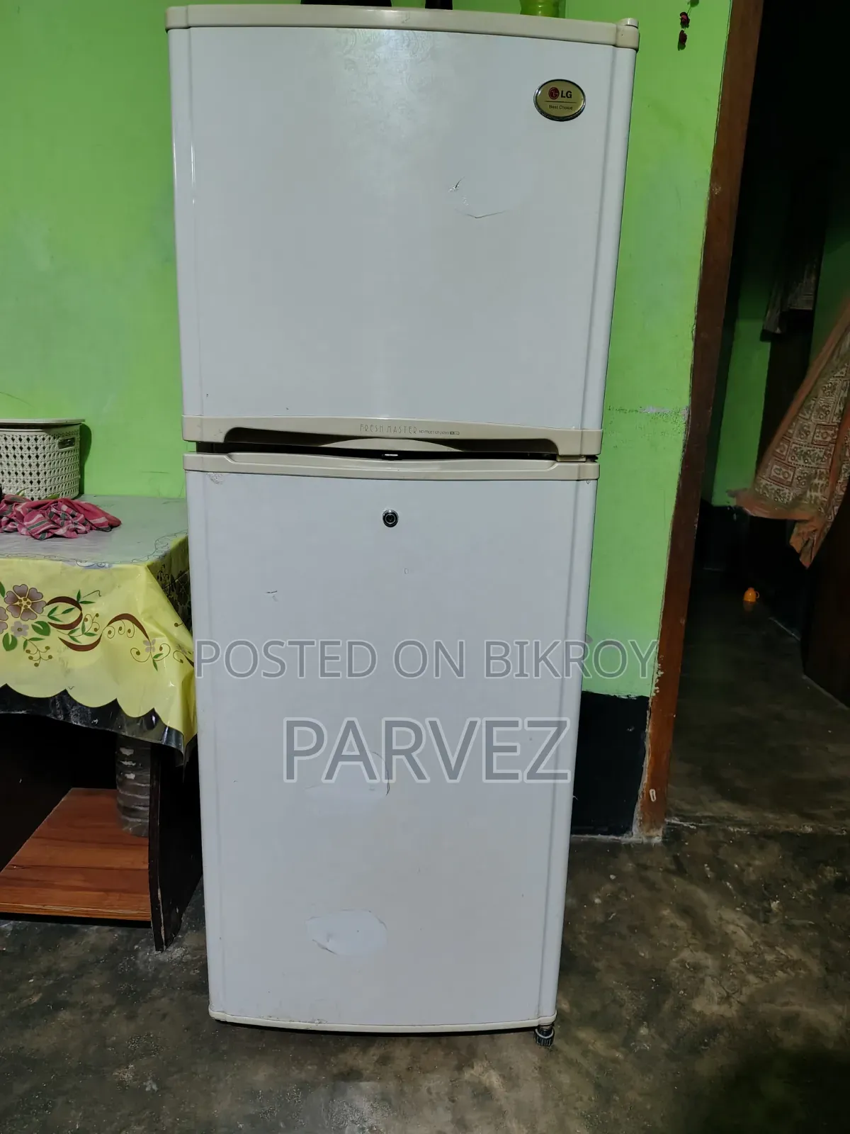 রেফ্রিজারেটর বিক্রি হবে