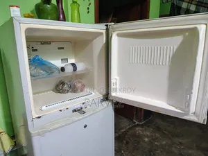 রেফ্রিজারেটর বিক্রি হবে