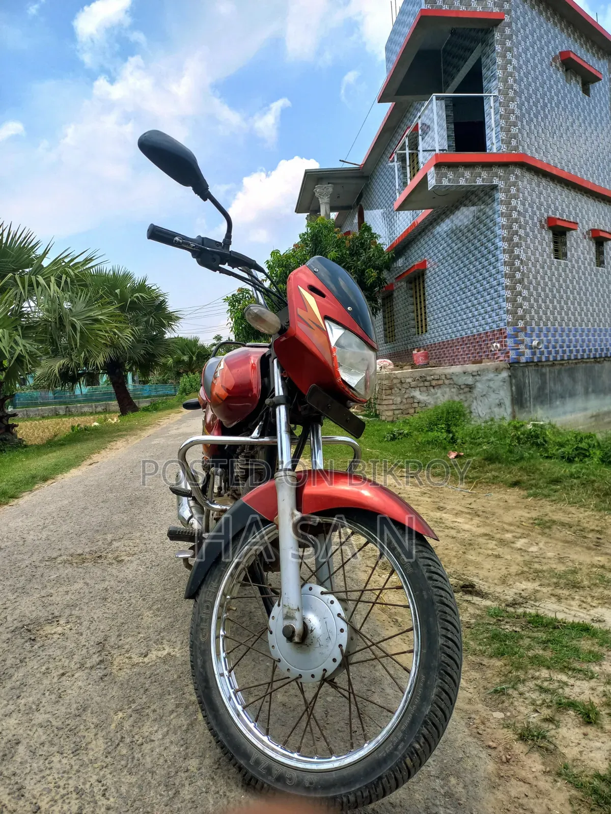 Bajaj 2004 Red
