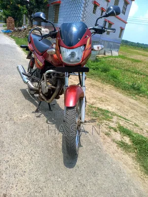 Bajaj 2004 Red