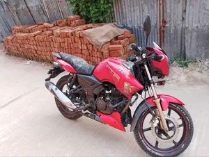 টিভিএস অ্যাপাচি আরটিআর ১৬০ ২ভি ২০১৮ লাল
