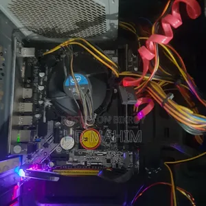 Desktop Computer HP 4GB Intel Core I3 HDD+SSD 128GB