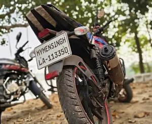 Bajaj Pulsar 150 2011 Red