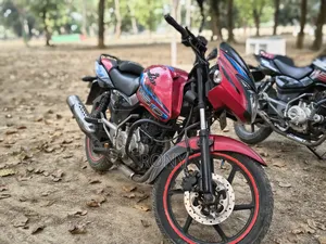 Bajaj Pulsar 150 2011 Red