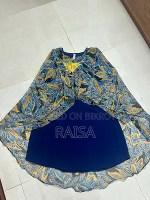 Women’s Aesthetic Tops