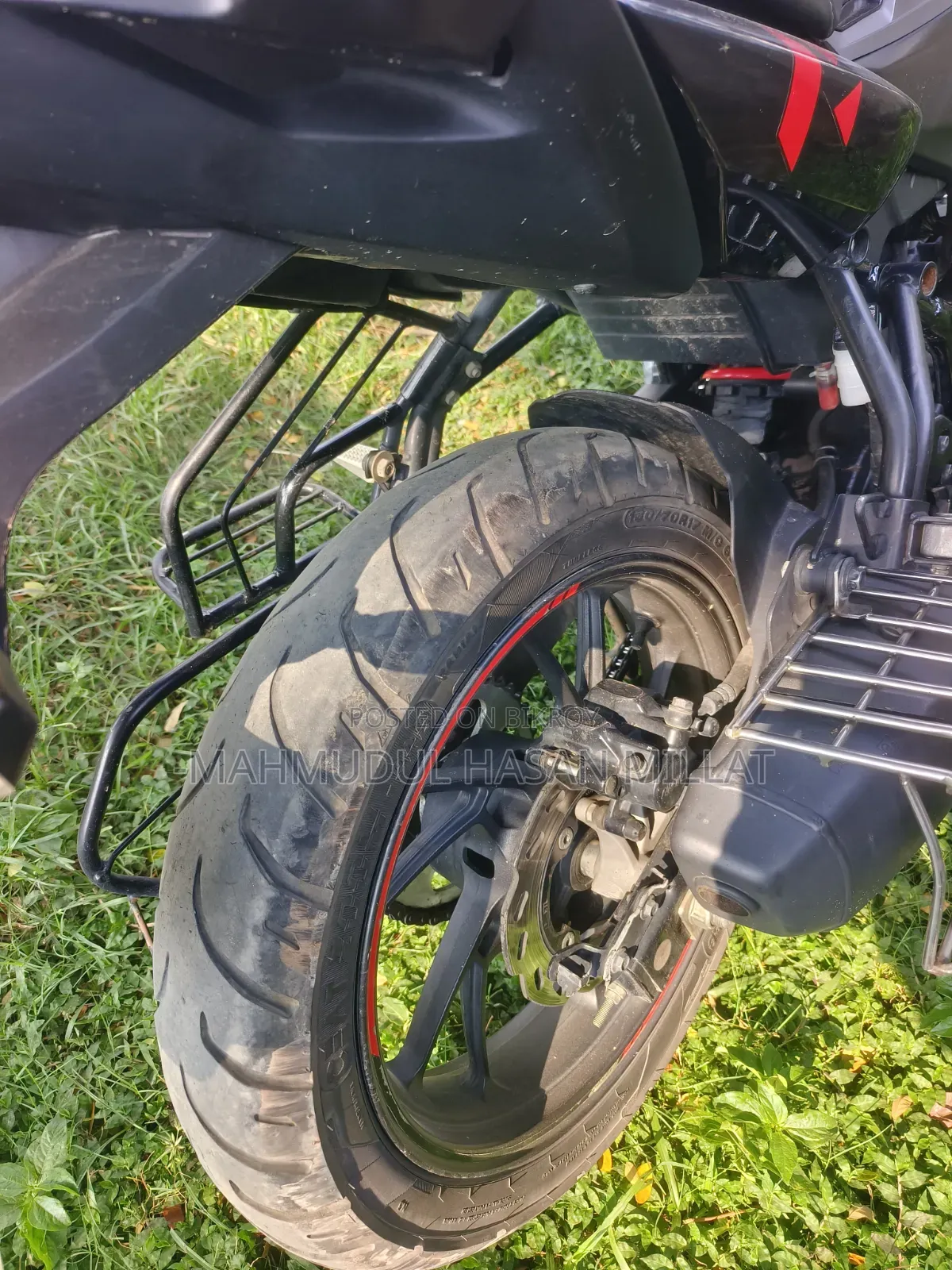 Hero Thriller 160R Refresh 2024 Black