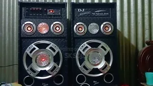 DJ Speaker bought 4 months ago, selling for 11,000 Taka
