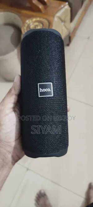 Selling speaker, very good sound and bass, call if interested