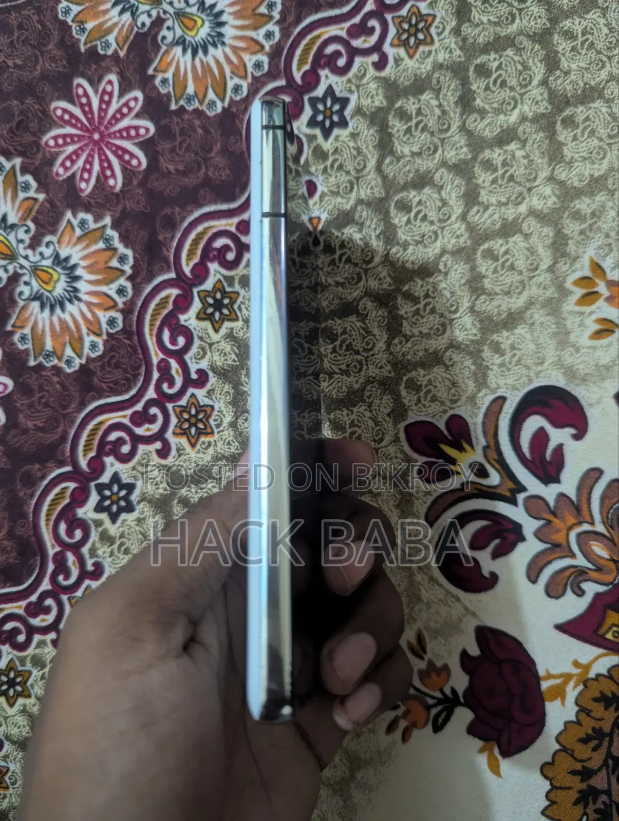 স্যামসাং গ্যালাক্সি এস২১ ৫জি ২৫৬ জিবি হোয়াইট