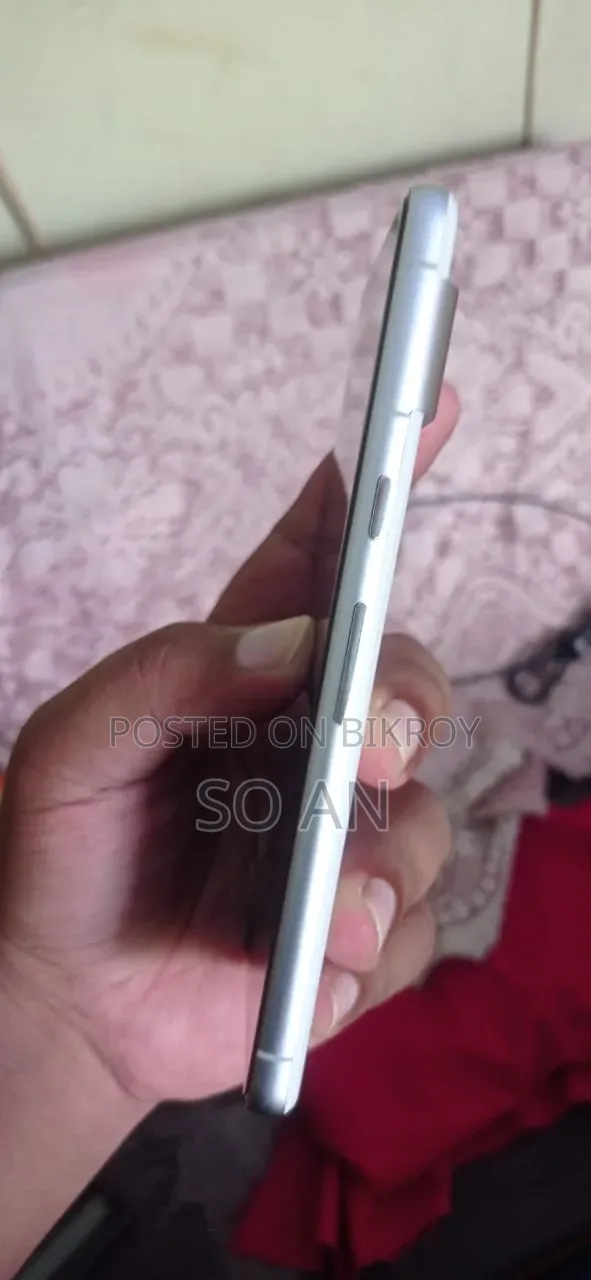 Google Pixel 7 128 GB White