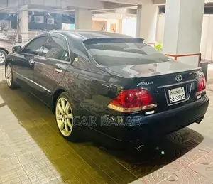 Toyota Crown 2004 Blue