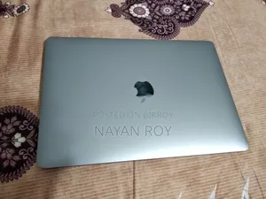 ল্যাপটপ অ্যাপল ম্যাকবুক প্রো ২০২০ এম১ ৮জিবি অ্যাপল এম১ প্রো এসএসডি ২৫৬জিবি