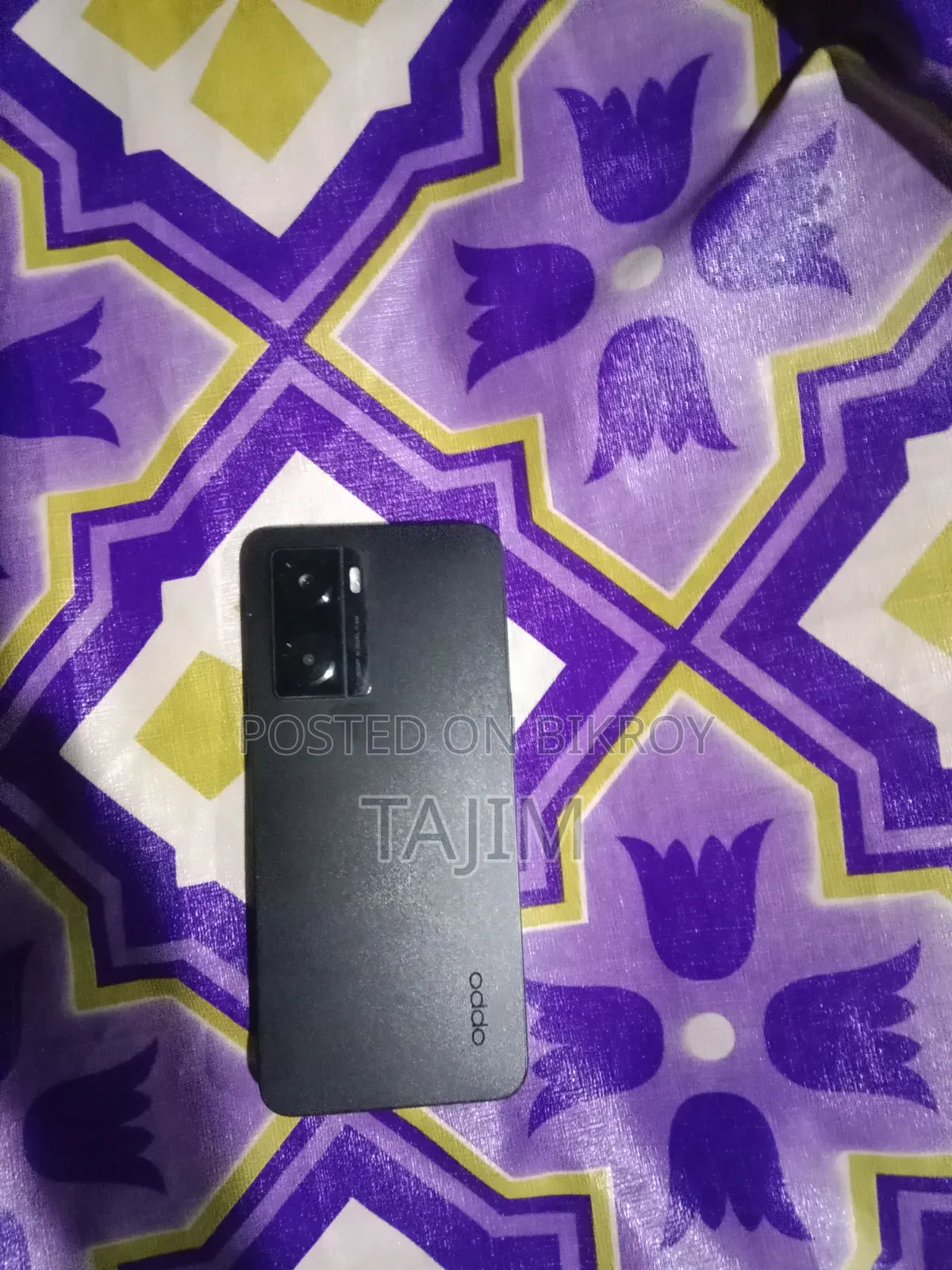 ওপ্পো এ৭৭এস ১২৮ জিবি ব্ল্যাক