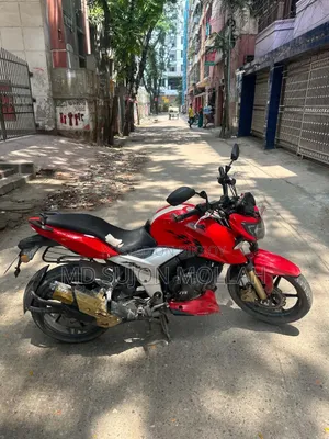 TVS Apache RTR 160 4V 2019 Red