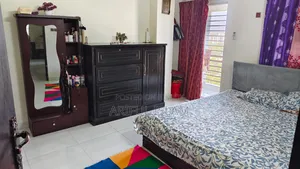 Furnished 2-Bedroom Apartment in Oxygen for Sale
