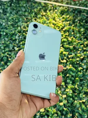 Apple iPhone 11 64 GB Green