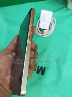 Samsung Galaxy A06 গোল্ড