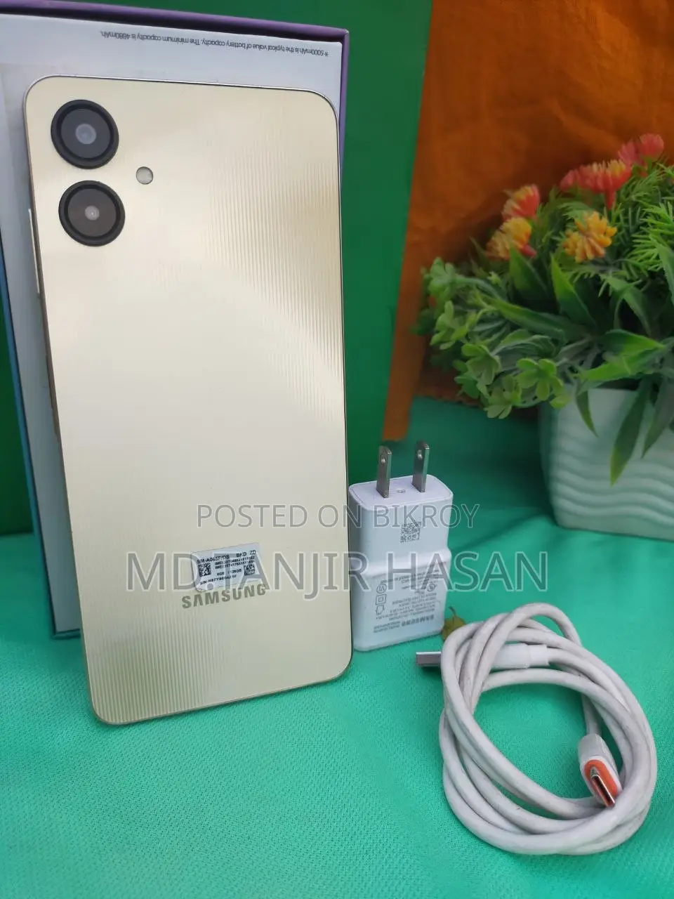 Samsung Galaxy A06 গোল্ড