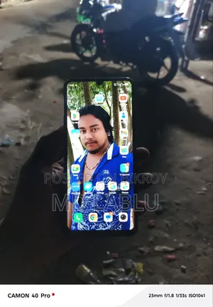 Vivo Y04 64 GB Purple