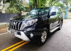 টয়োটা ল্যান্ড ক্রুজার প্রাডো ২.৭ আই ২০১৩ কালো