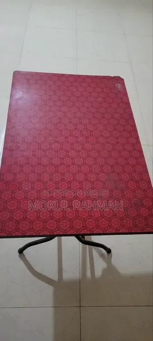 Foldable Table