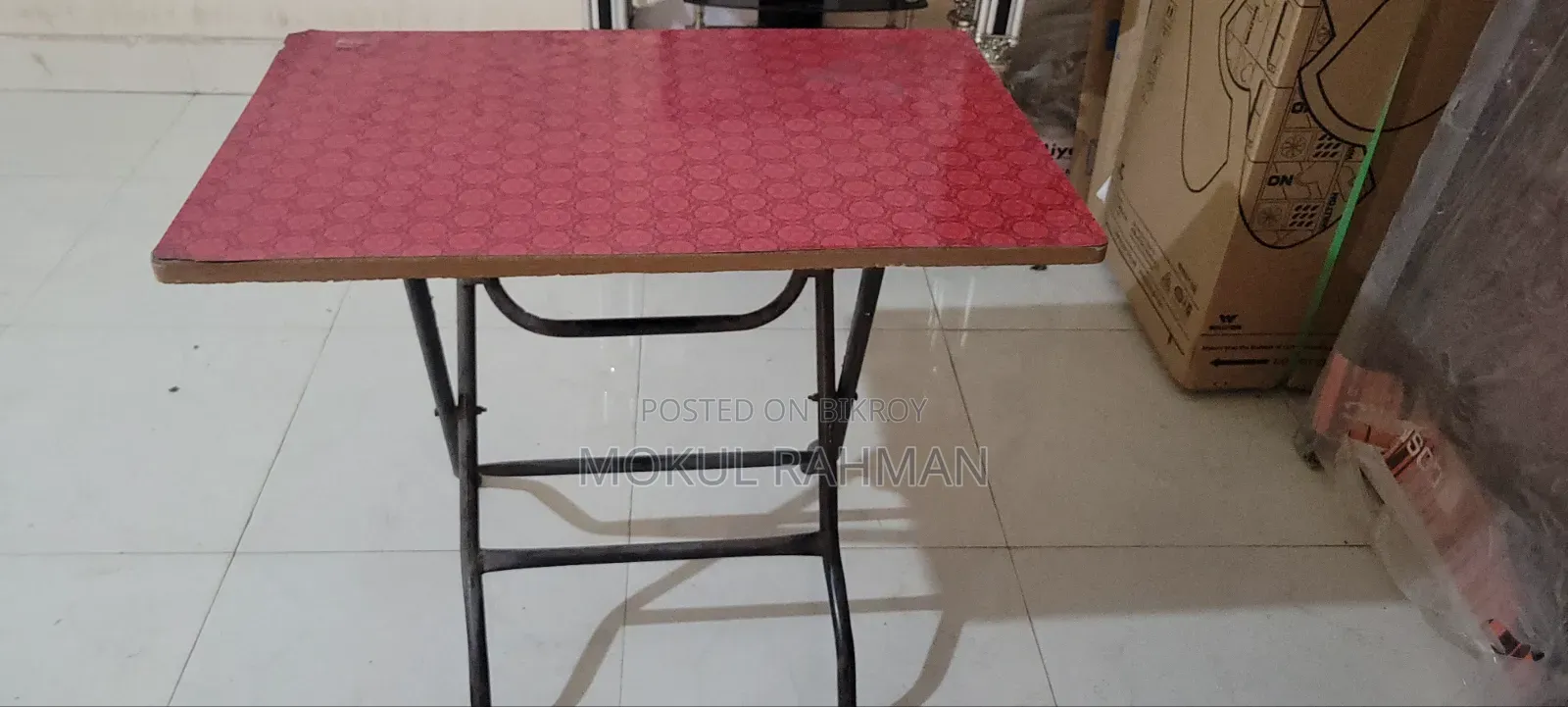 Foldable Table