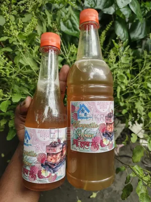 100% Authentic Litchi Flower Honey.
