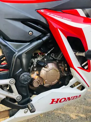 Honda CBR 2021 Red