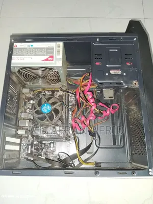 Desktop Computer 8GB Intel Core I3 SSD 128GB