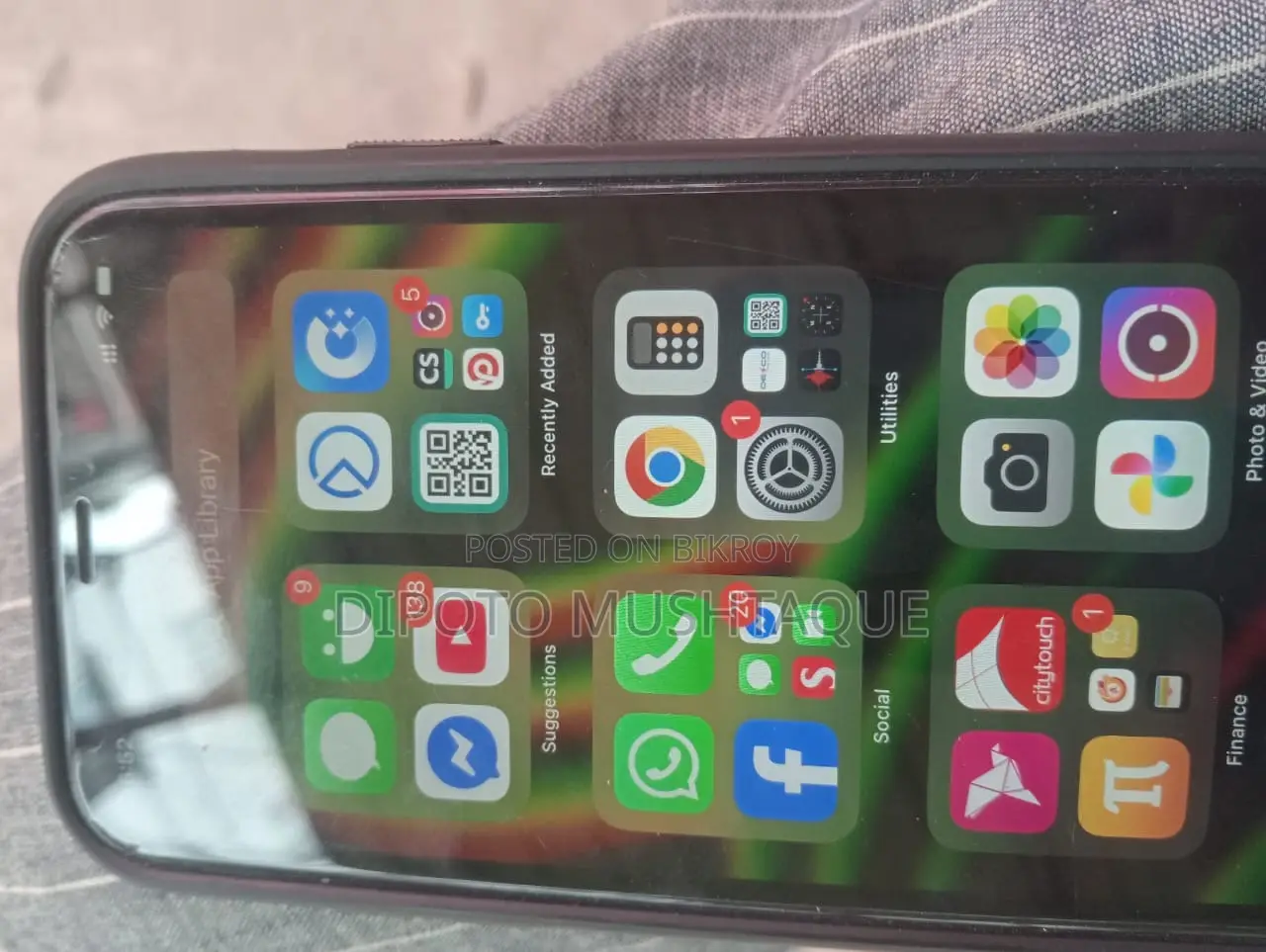 অ্যাপল আইফোন এক্সআর ৬৪ জিবি কালো
