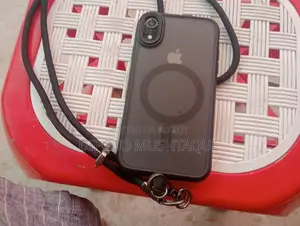অ্যাপল আইফোন এক্সআর ৬৪ জিবি কালো
