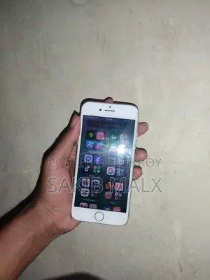 Apple iPhone 8 64 GB White