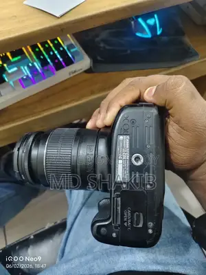 Canon 1300d