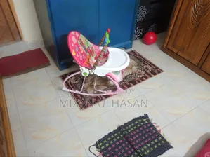 বাবে রকিং চেয়ার