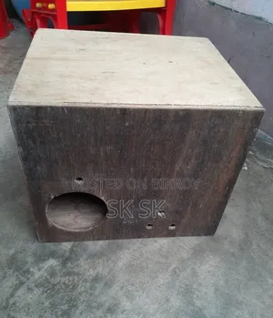 পাখির ব্লিডিং বক্স